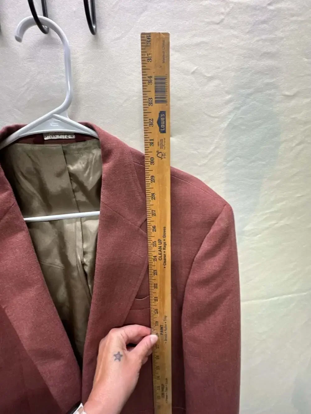 Botany 500 Men's Tailored Blazer - Red Hopsack